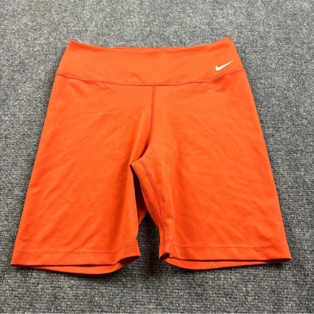 NIKE Women’s Dri-Fit Orangee Bicycle Shorts Athletic bike shorts size: Medium